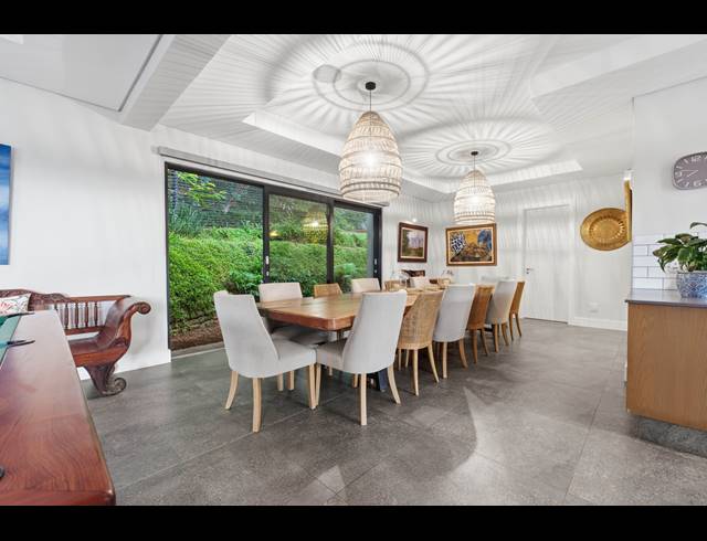 11 BEDROOM FREEHOLD FOR SALE IN SALT ROCK